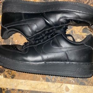 Black used air forc 1’s